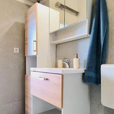 Silvana Appartement Preko
